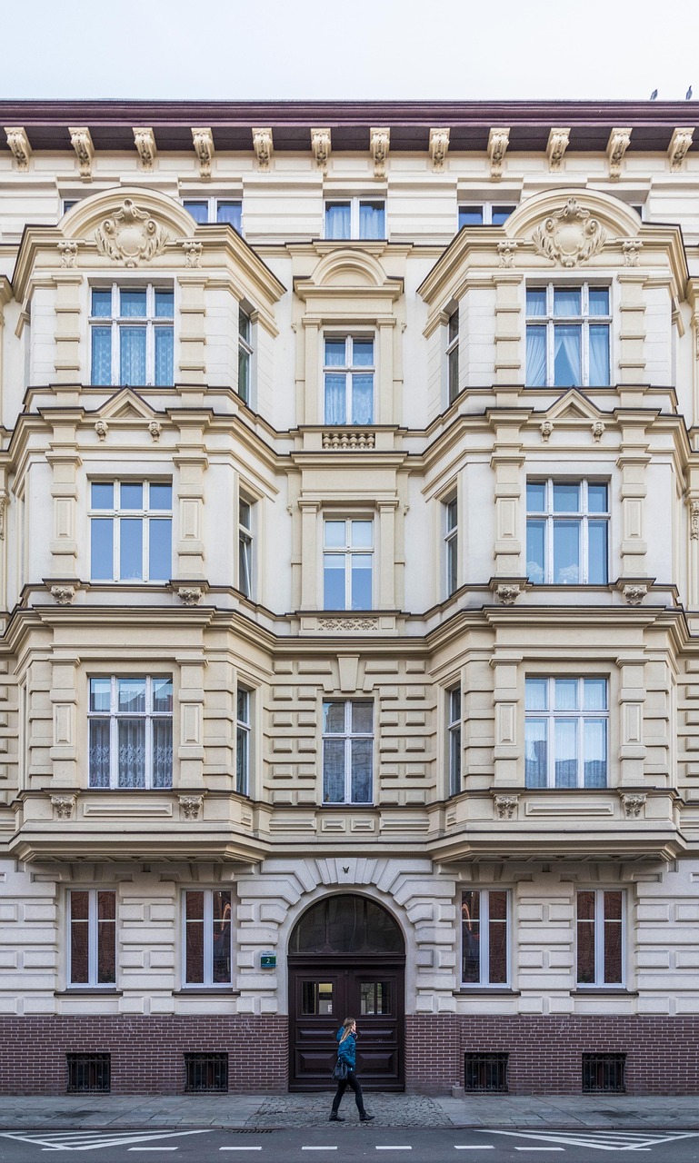 découvrez nos élévations de maisons modernes et traditionnelles pour inspirer votre projet architectural. designs détaillés pour chaque style et besoin.